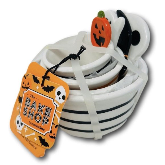 The Bake Shop Halloween Measuring Cups Ghost Pumpkin Witch Skeleton - Picture 2 of 6